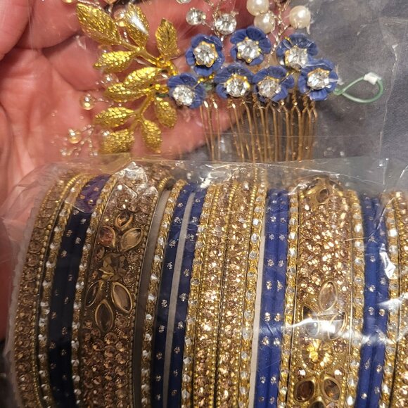 Navy Blue Saree - Picture 4 of 4